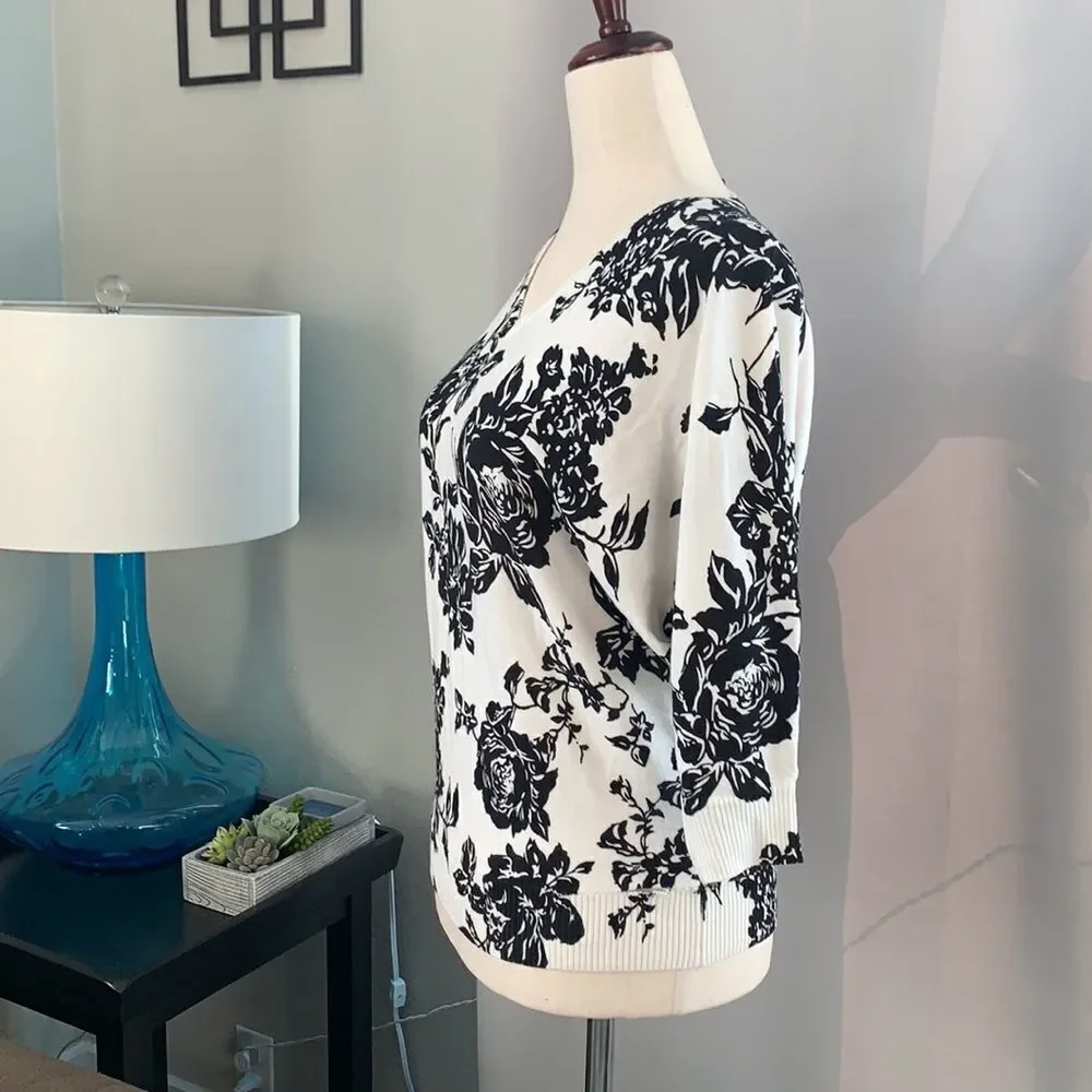 Joan Vass 3/4 sleeve floral print blouse sz xs